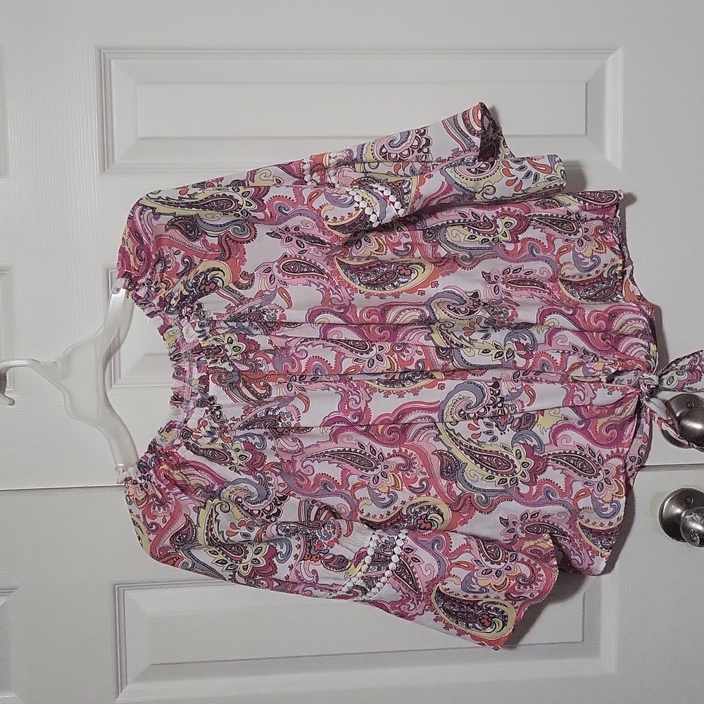 Multicolored top